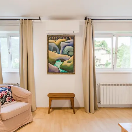 Apartment Labod, Unique At The Most Na Soci