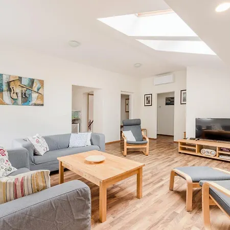 Apartment Labod, Unique At The