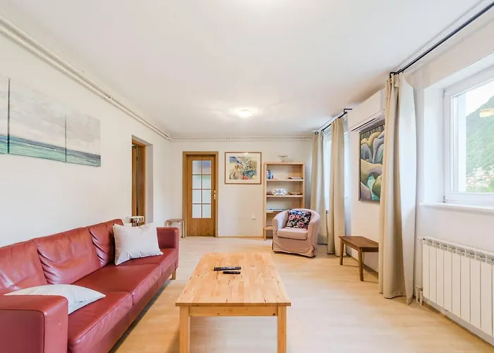 Labod, Unique At The Villa Most na Soči