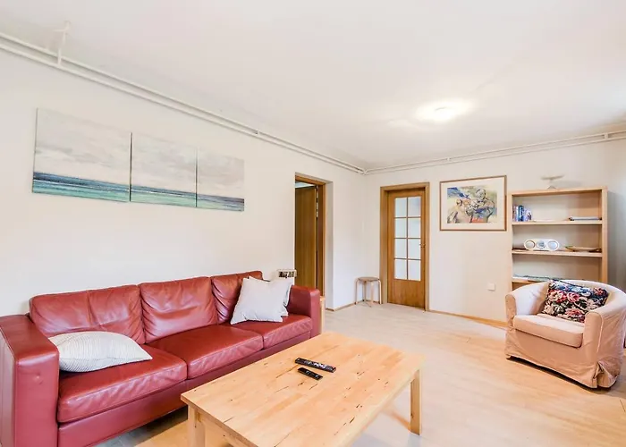 Labod, Unique At The