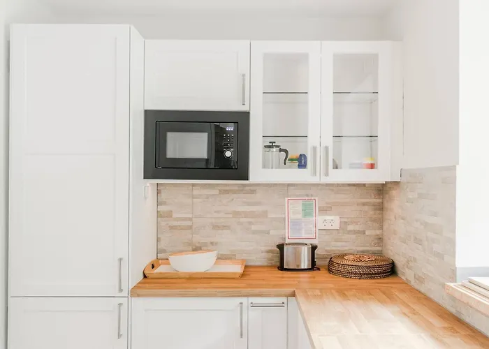 Labod, Unique At The Most na Soči