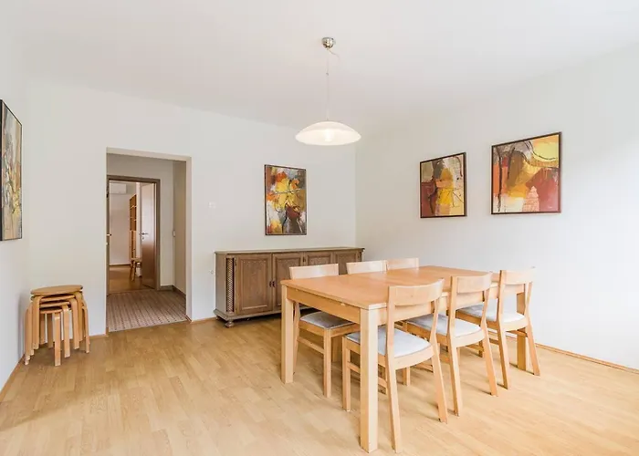 Labod, Unique At The *